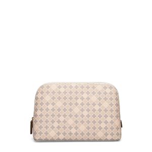 By Malene Birger Bae Medium